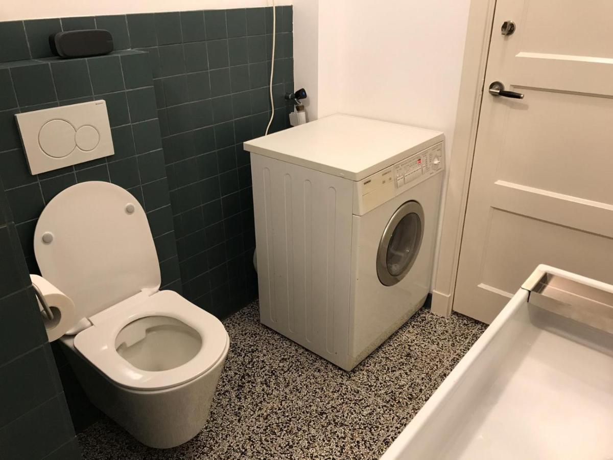 Huis Nummer 1 Eindhoven Luaran gambar
